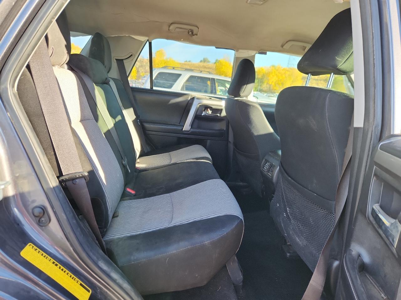 Toyota 4Runner Sr5/sr5 Premium Image 12