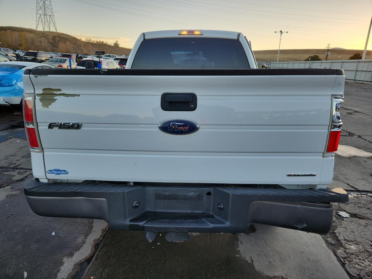 Ford F-150 Super Cab Image 5