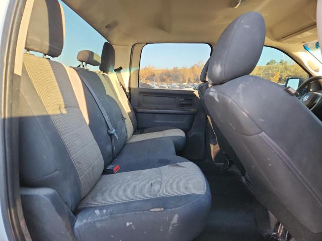 Dodge Ram 2500 St Image 6