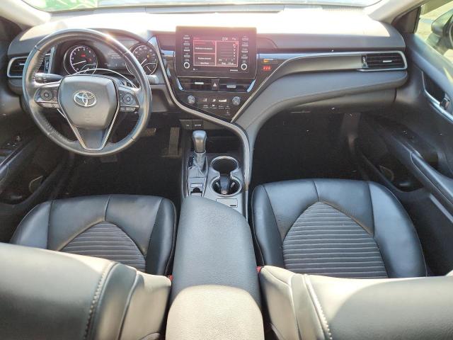 Toyota Camry Se Image 11