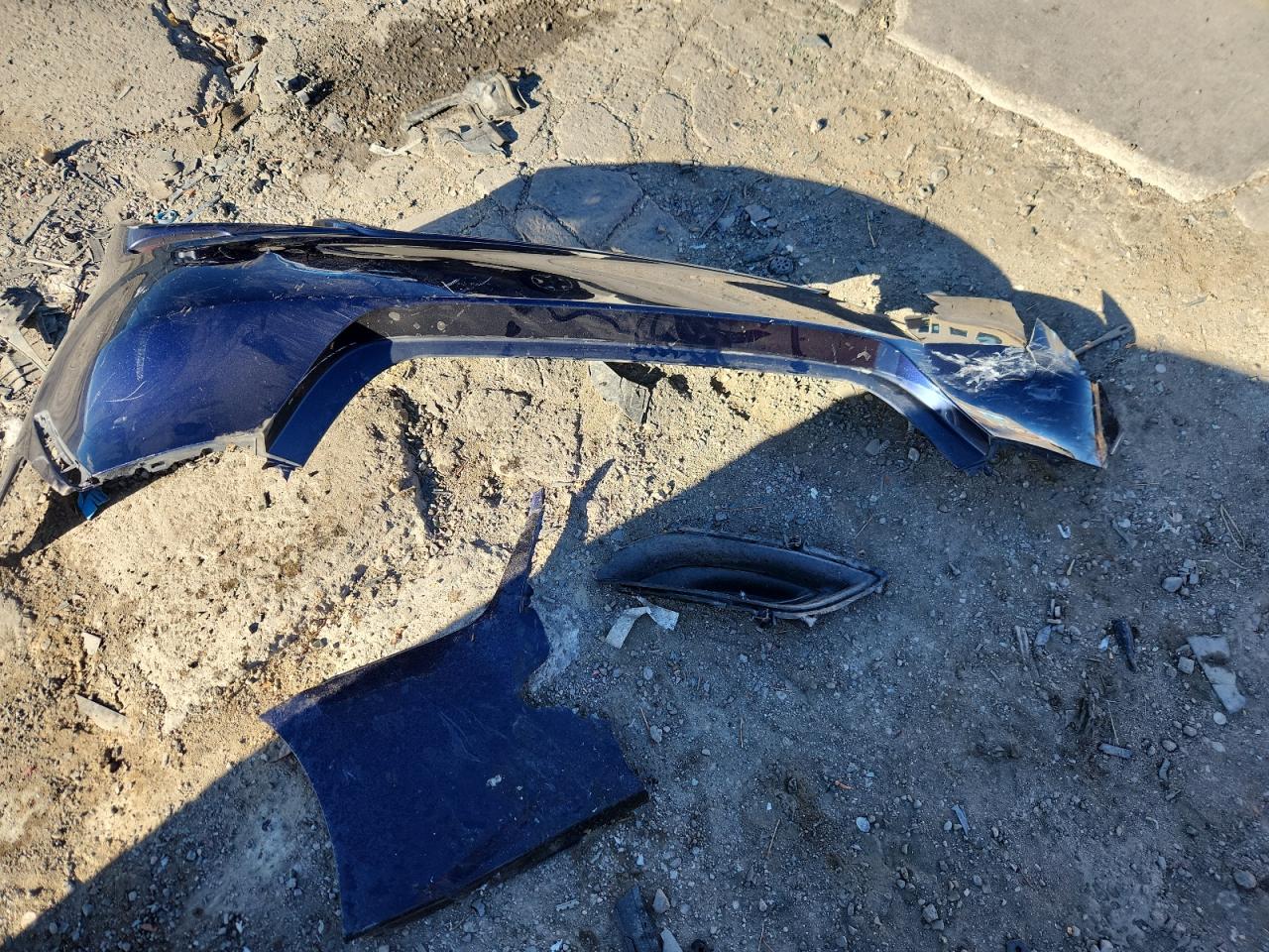 Toyota Camry Se Image 12