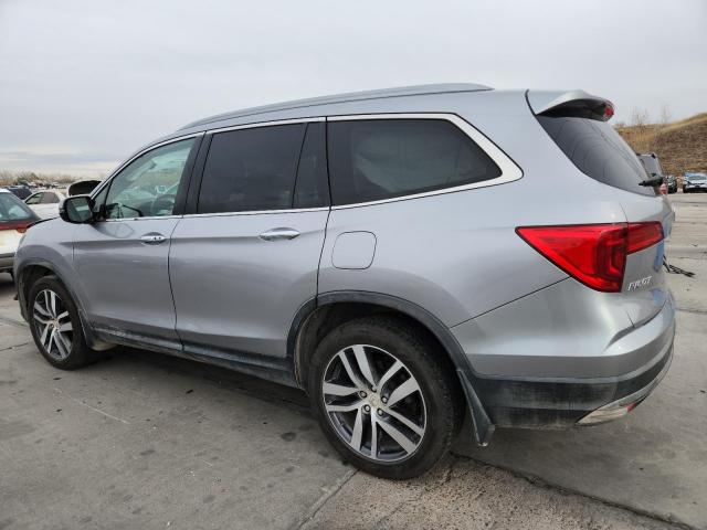 Honda Pilot Touring Image 2