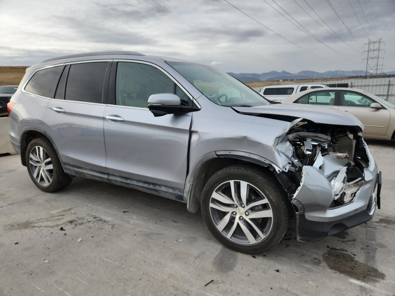 Honda Pilot Touring Image 8