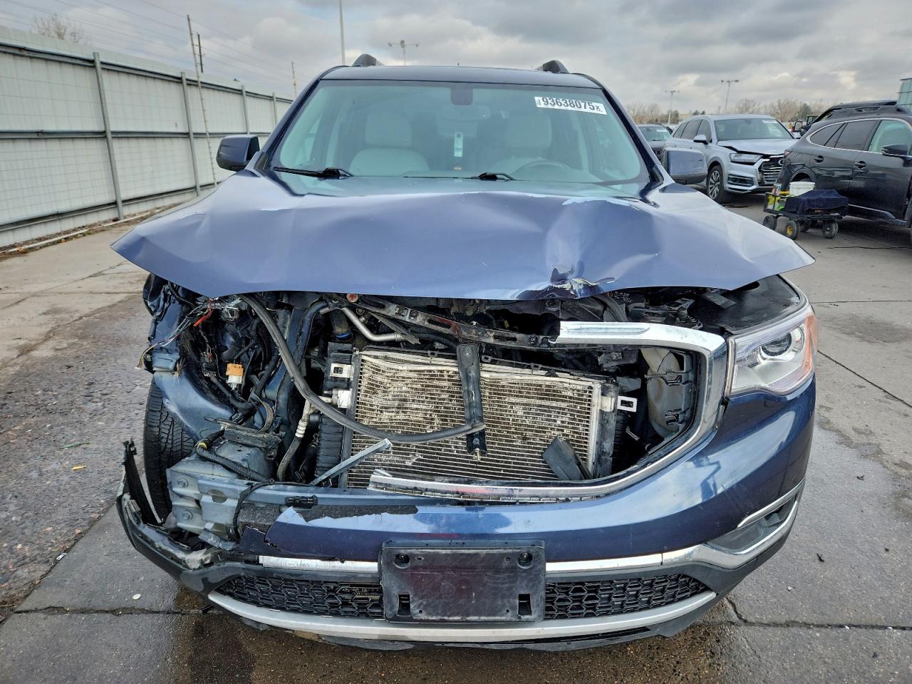 GMC Acadia Slt-1 Image 2