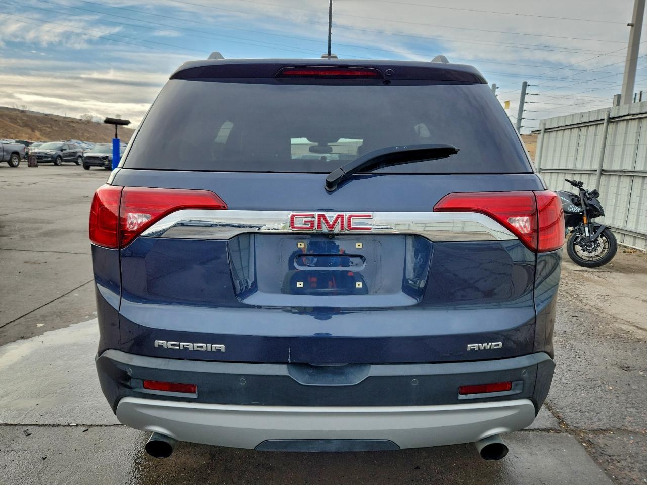 GMC Acadia Slt-1 Image 3