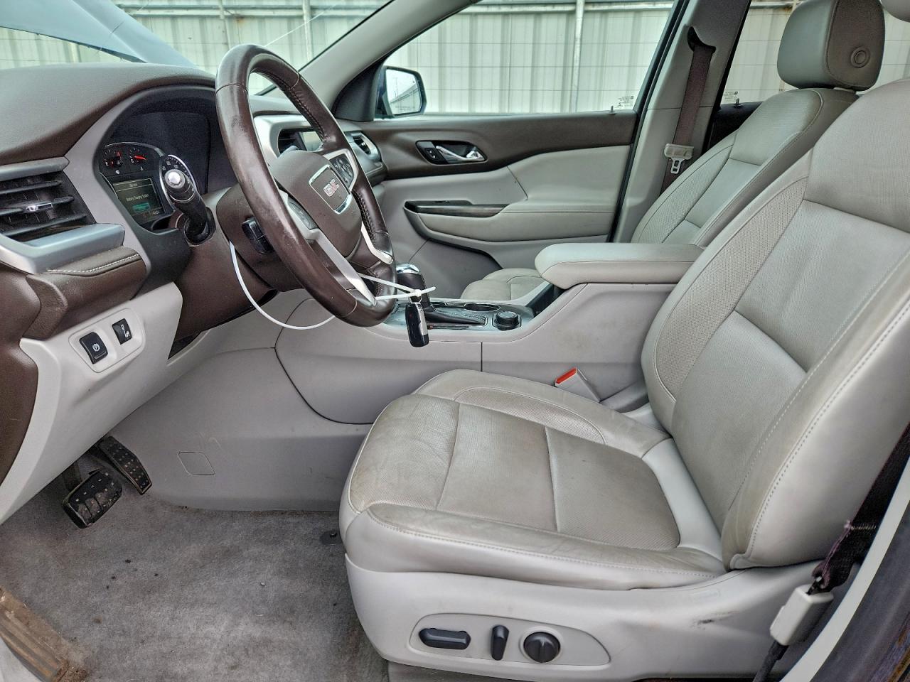 GMC Acadia Slt-1 Image 4