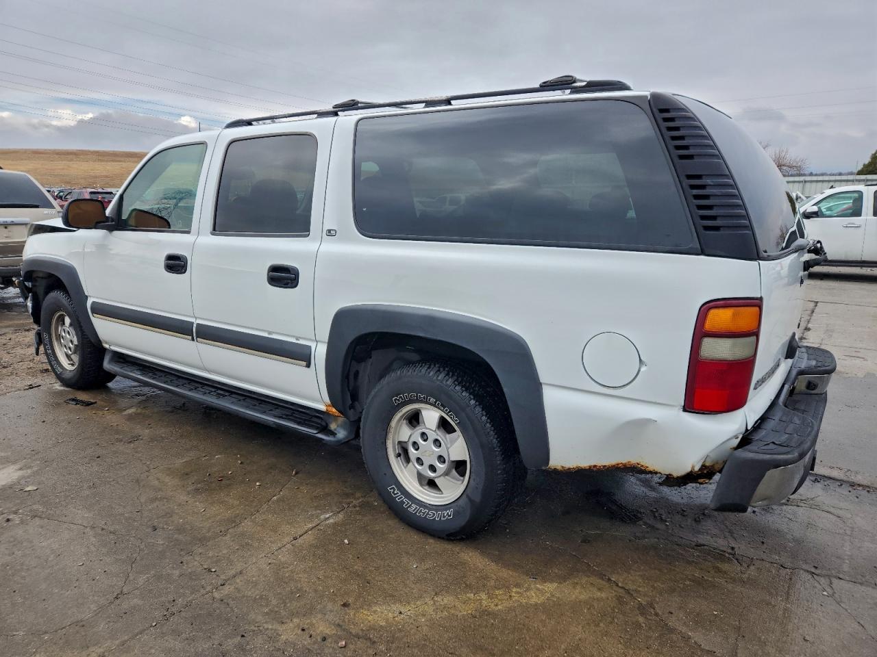 Chevrolet Suburban K1500 Image 13