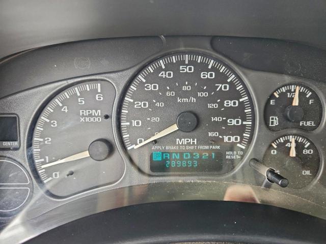 Chevrolet Suburban K1500 Image 8