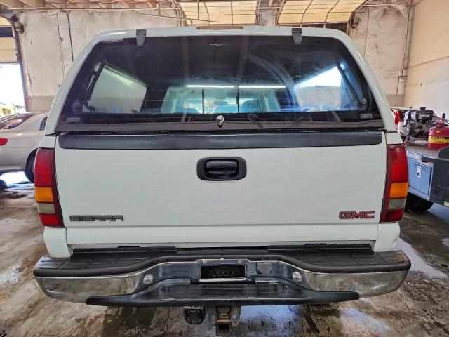 GMC Sierra K2500 Heavy Duty Image 6