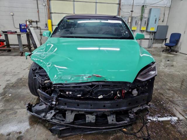 Tesla Model X Image 6