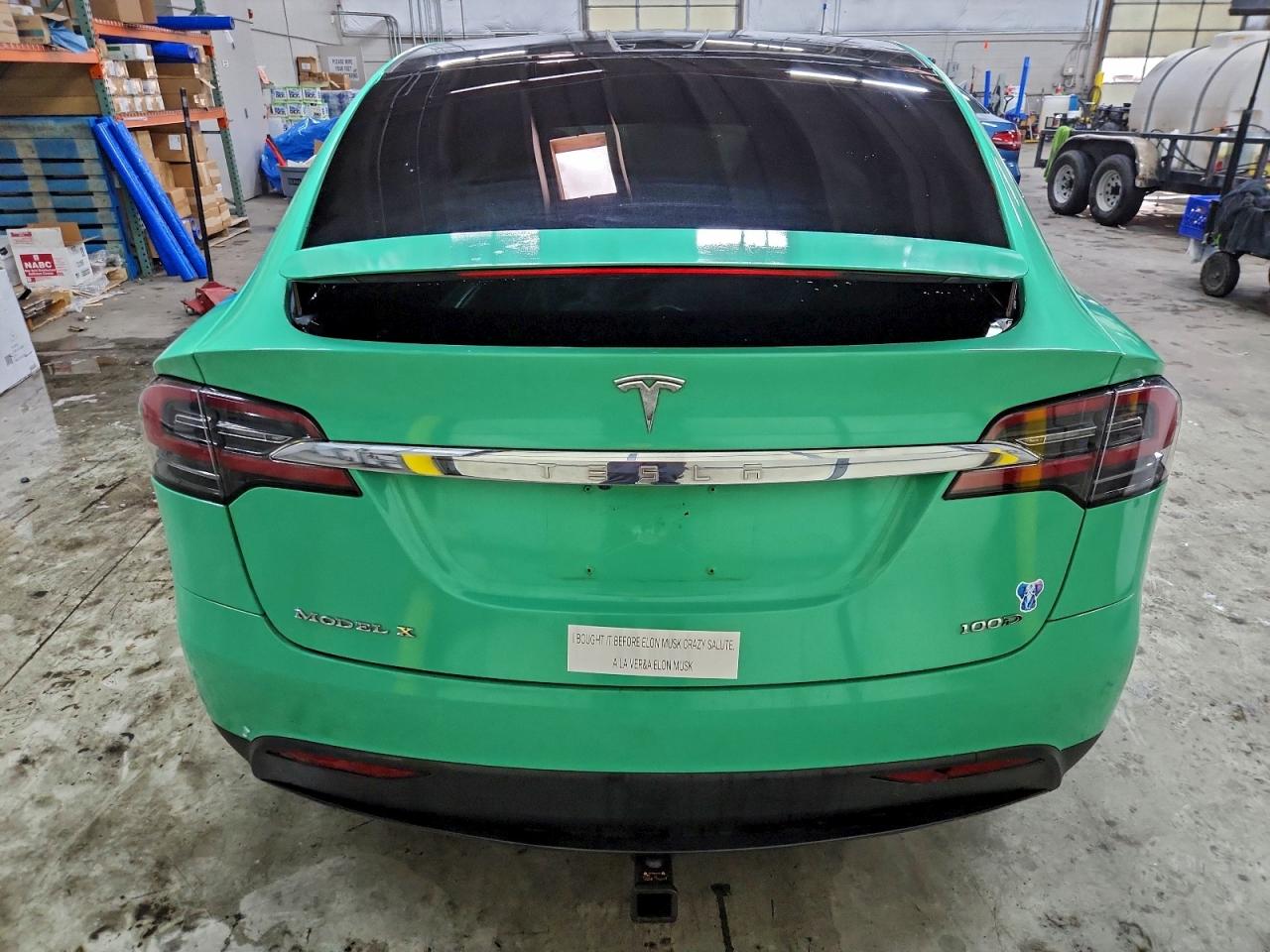 Tesla Model X Image 2