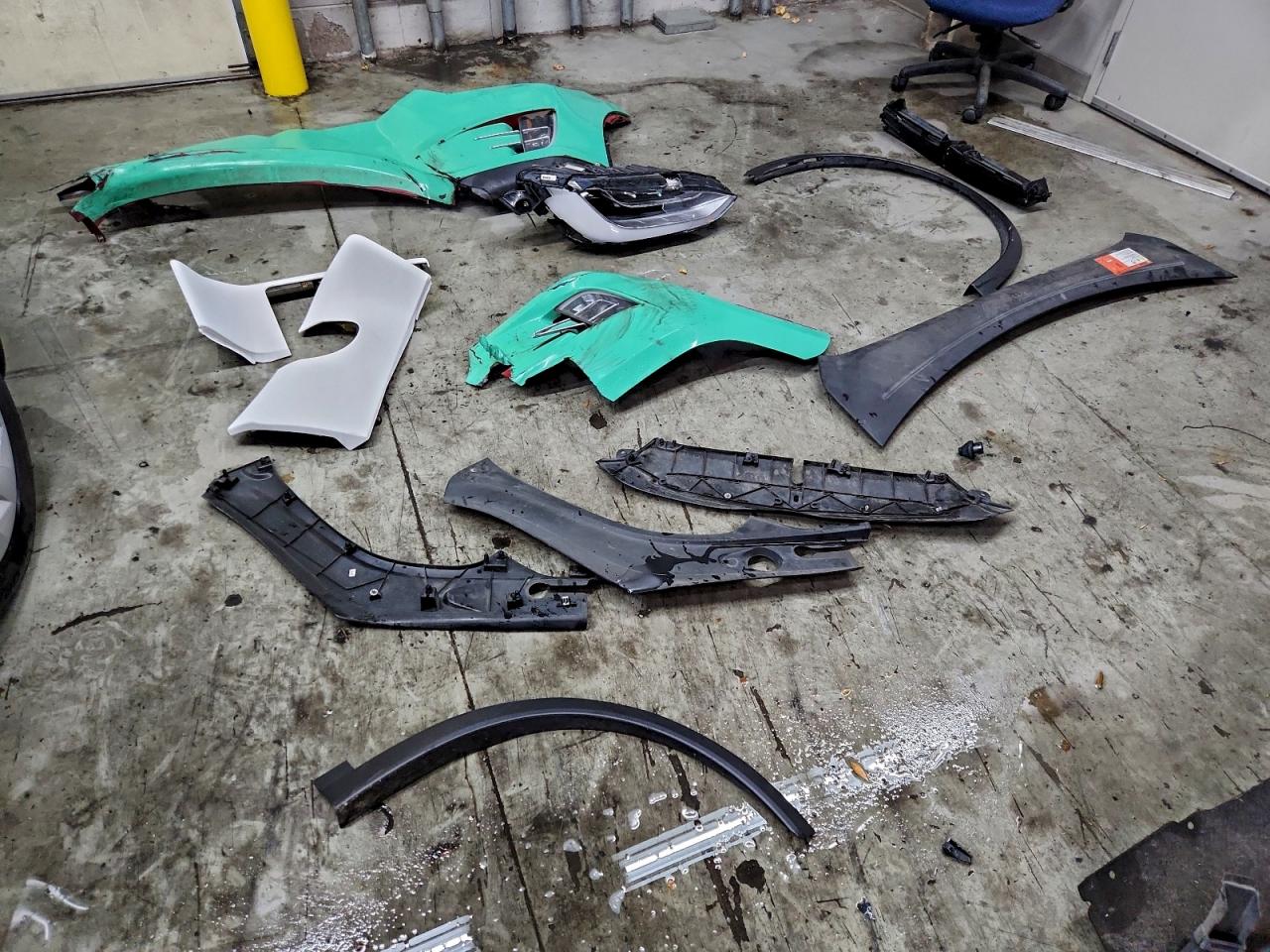 Tesla Model X Image 12