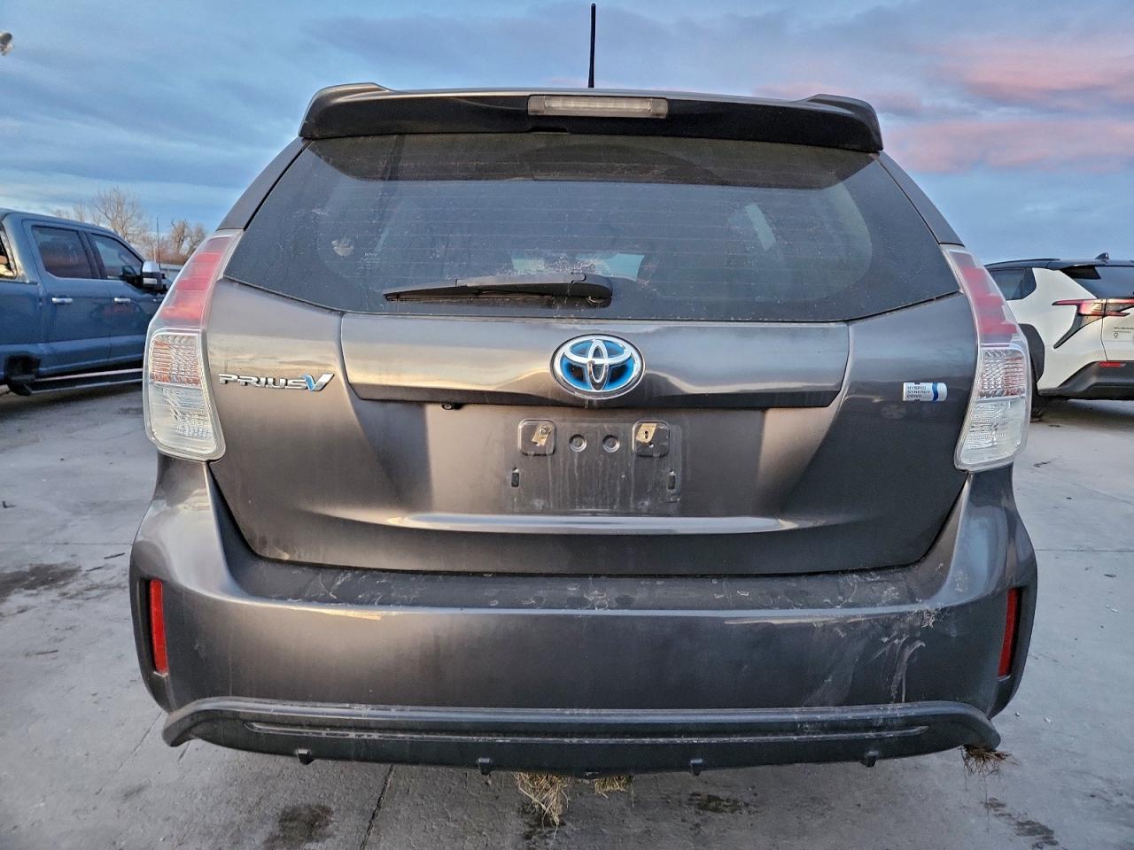 Toyota Prius Image 9