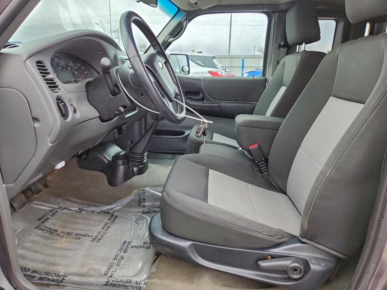 Ford Ranger Super Cab Image 6