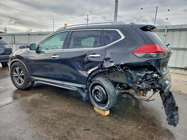 Nissan Rogue Sv Image 3