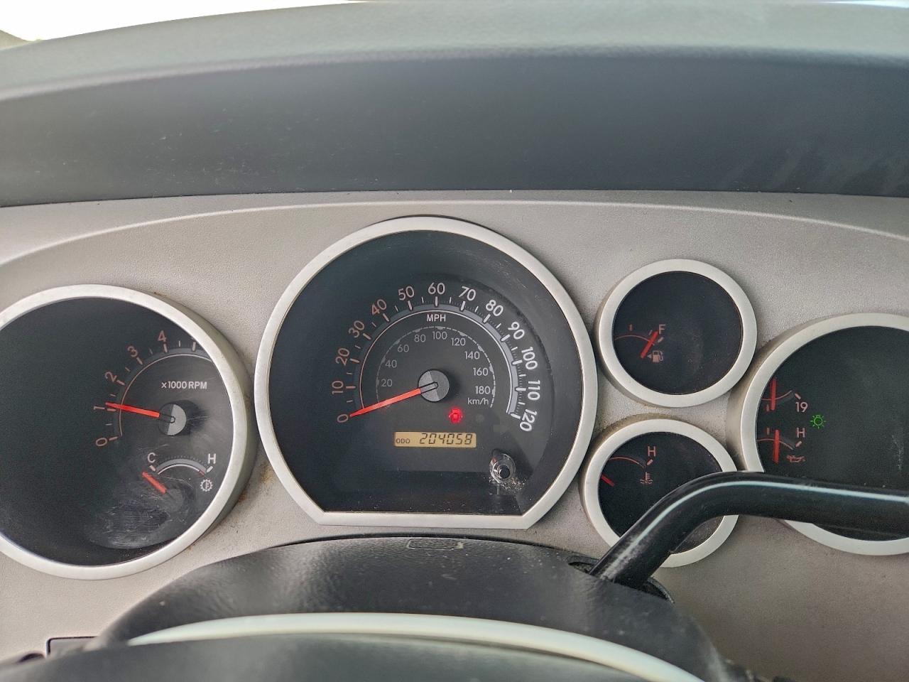 Toyota Tundra Crewmax Sr5 Image 6