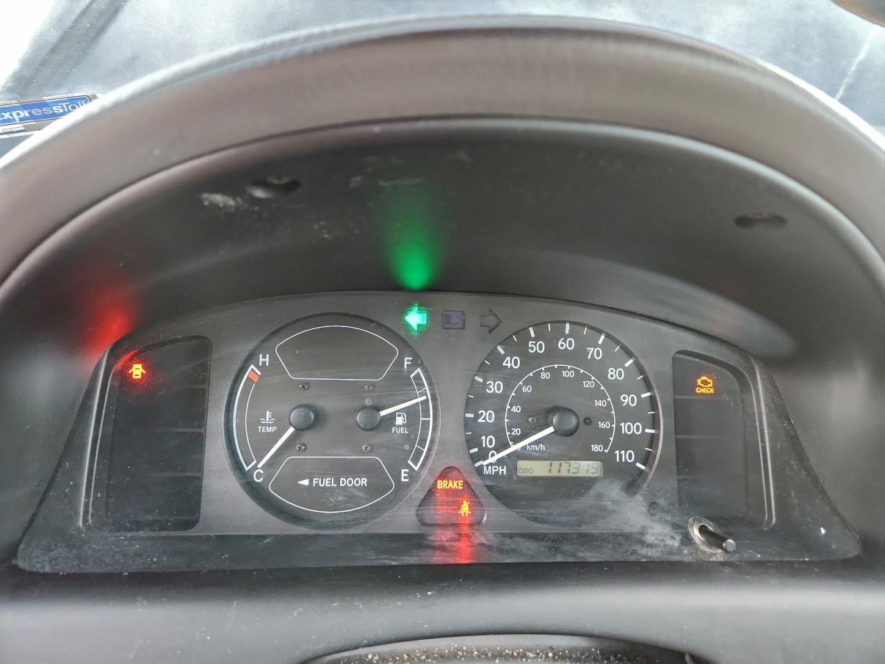 Toyota Corolla Ce Image 8