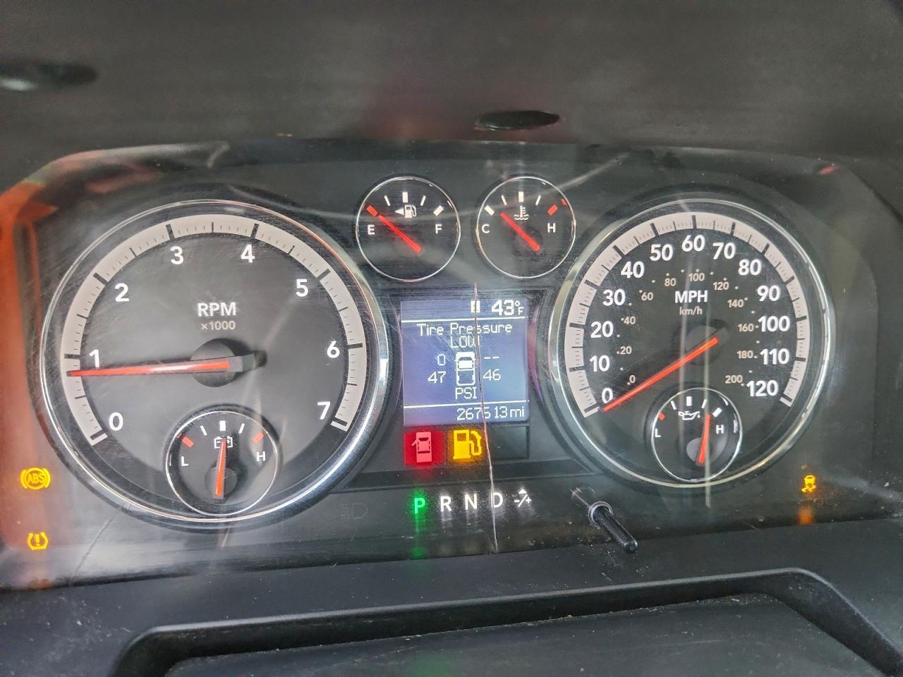 Dodge Ram 1500 St Image 8