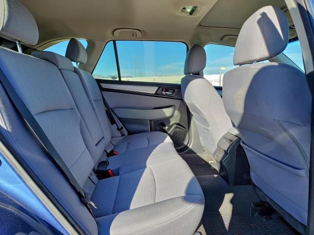 Subaru Outback 2.5i Premium Image 8