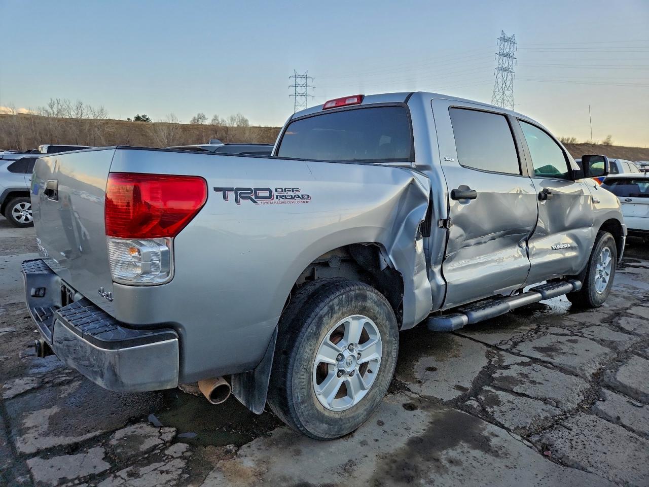 Toyota Tundra Crewmax Sr5 Image 7