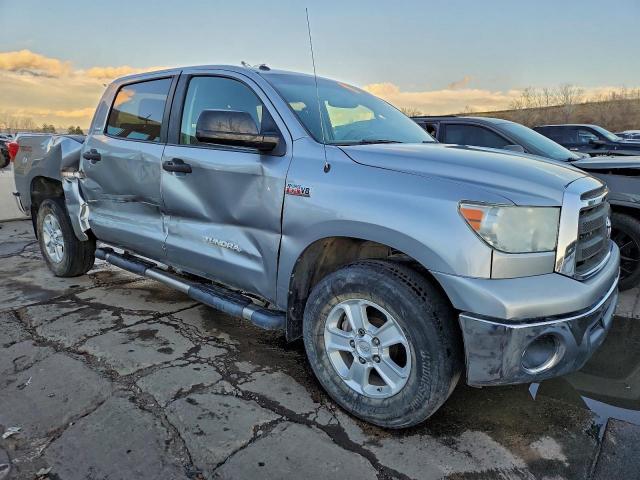 Toyota Tundra Crewmax Sr5 Image 4