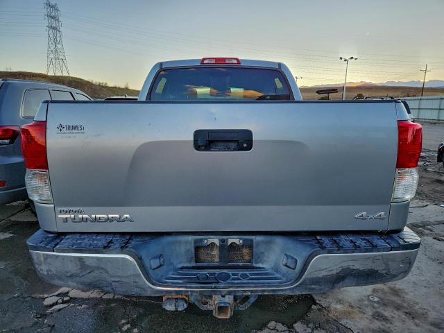 Toyota Tundra Crewmax Sr5 Image 11