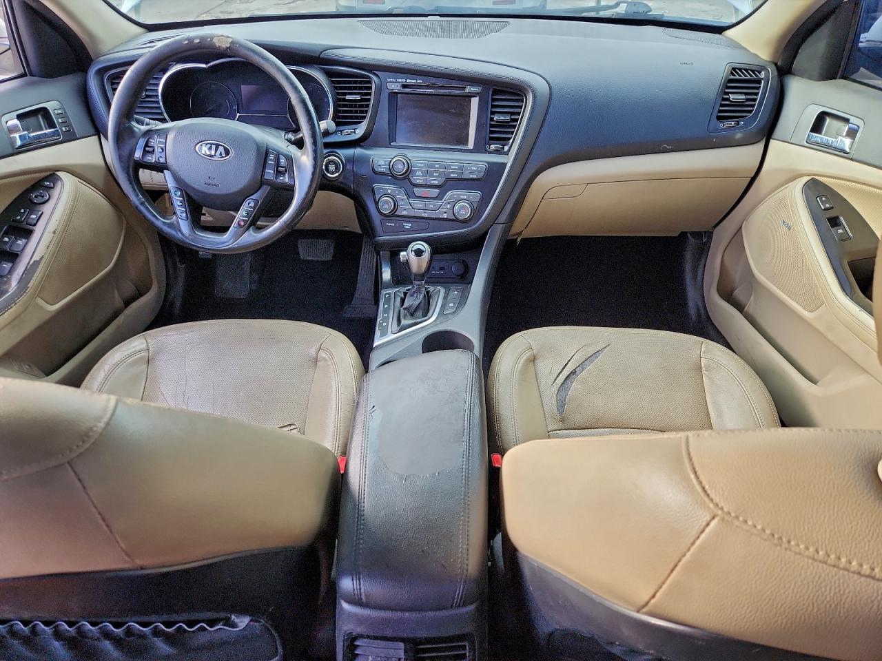 Kia Optima Hybrid Image 11