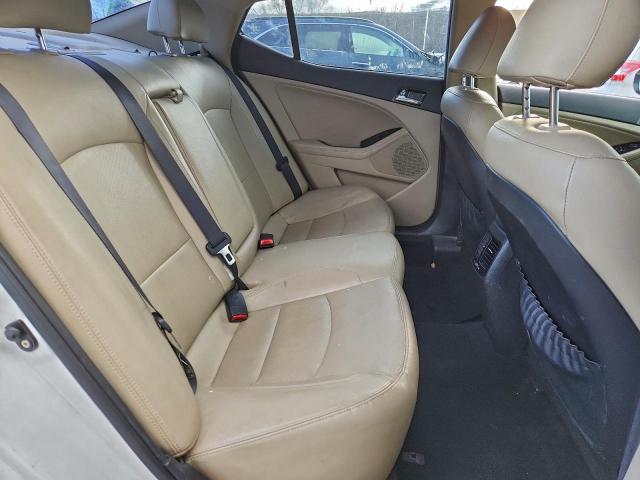 Kia Optima Hybrid Image 10