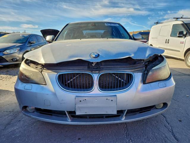 BMW 5 Series I Image 8