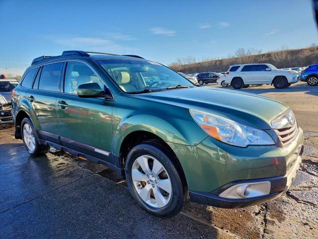 Subaru Outback 2.5i Limited Image 2