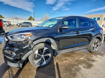  Salvage Hyundai TUCSON