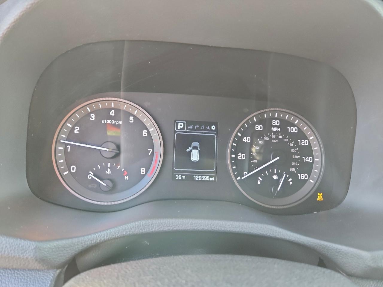 Hyundai TUCSON Limited Image 4