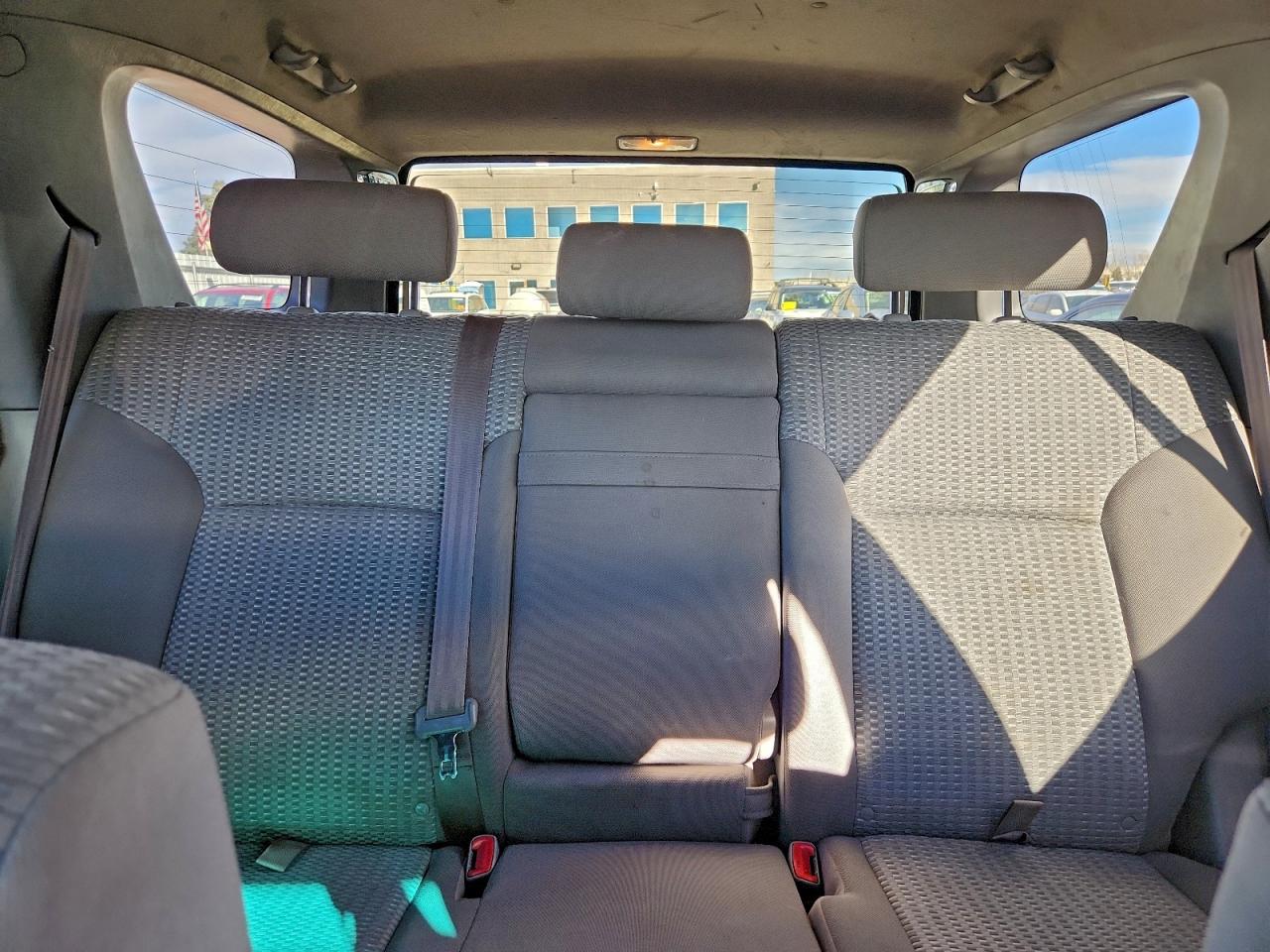 Toyota 4Runner Sr5 Image 13