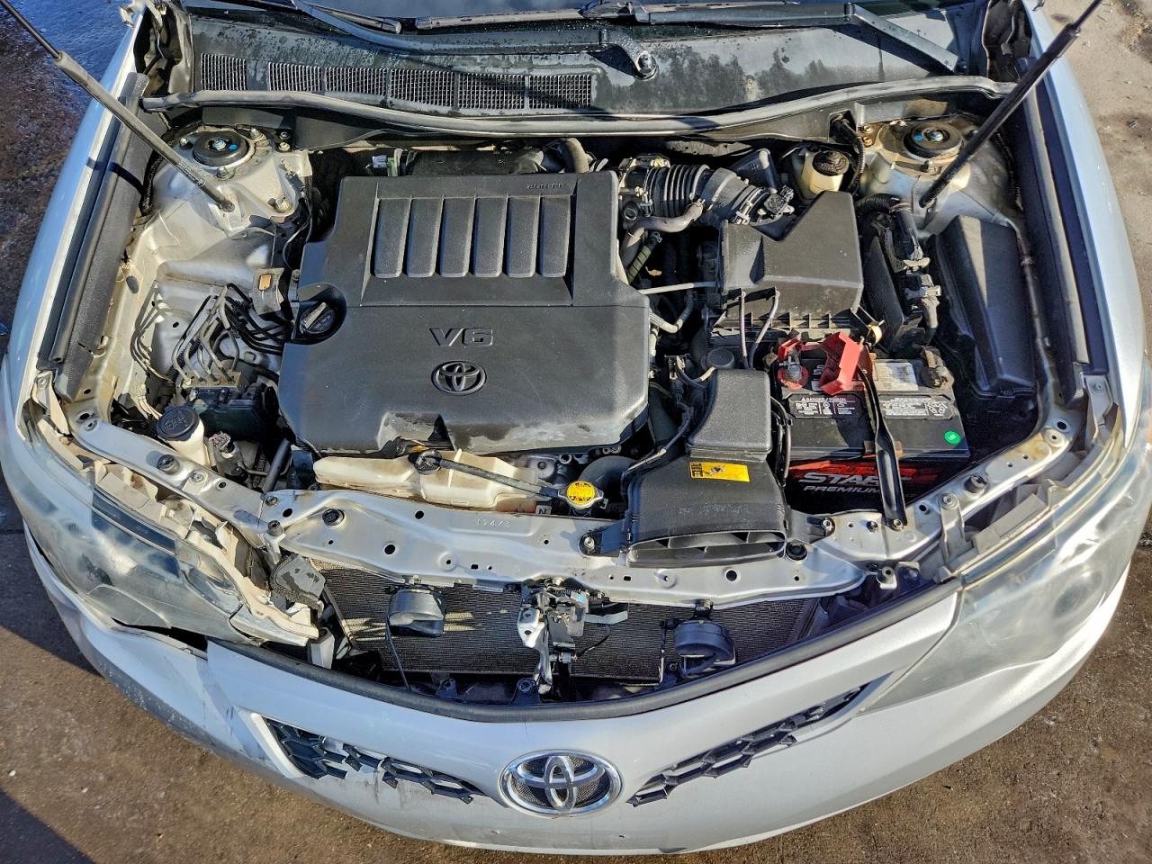 Toyota Camry Se Image 12