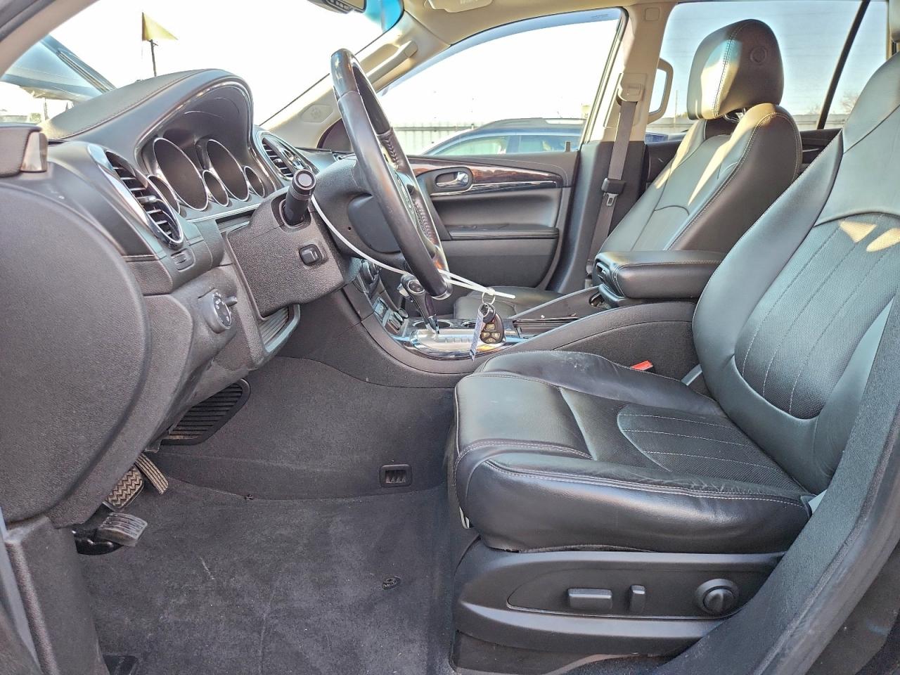 Buick Enclave Image 9