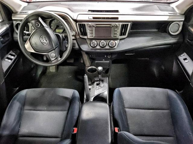 Toyota RAV4 Le Image 4