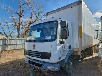  Salvage Kenworth K270 K370