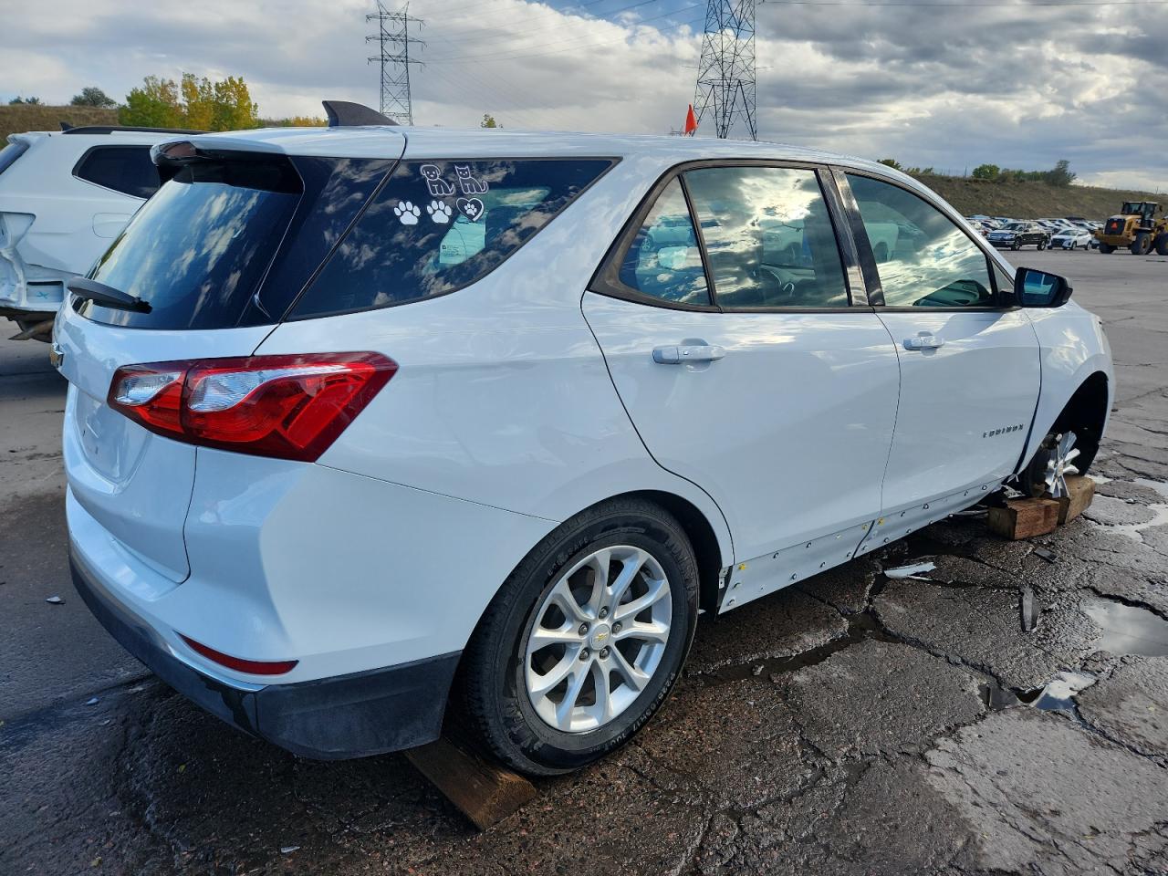 Chevrolet Equinox Ls Image 3