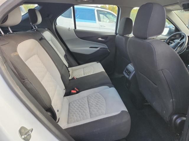 Chevrolet Equinox Ls Image 2