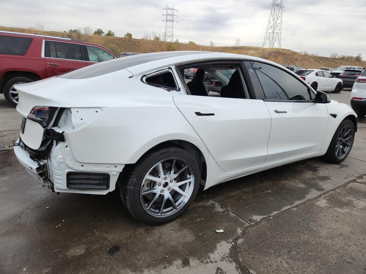 Tesla Model 3 Image 2