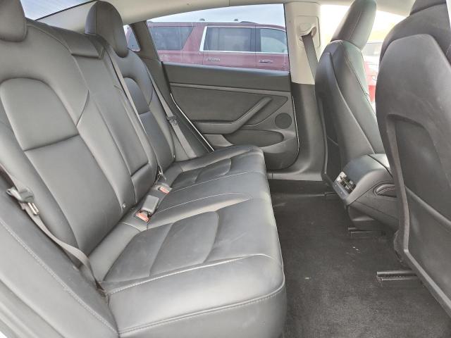 Tesla Model 3 Image 10