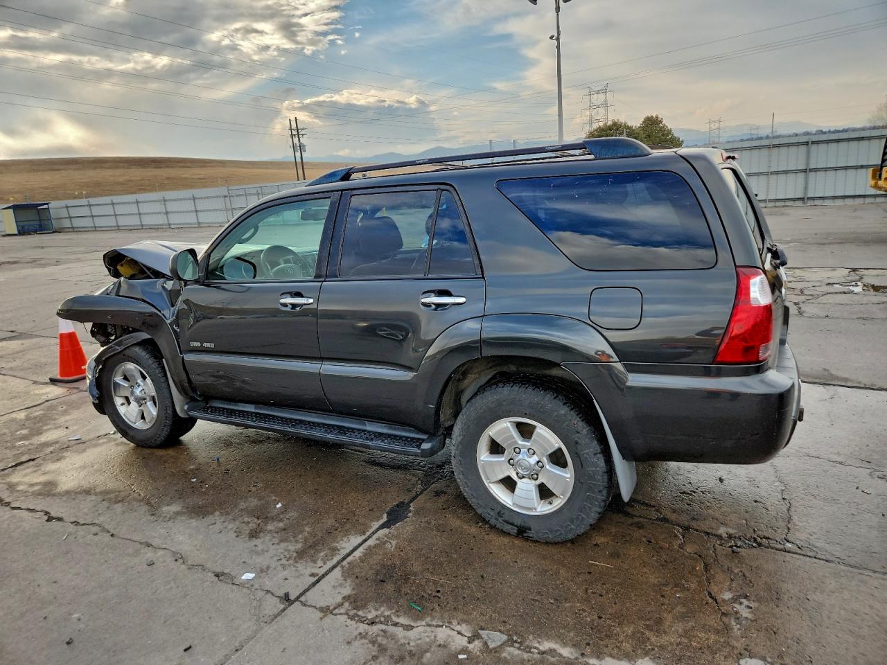 Toyota 4Runner Sr5 Image 4
