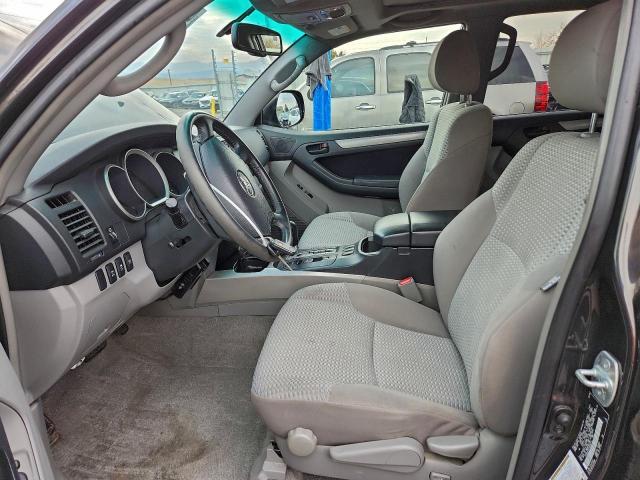 Toyota 4Runner Sr5 Image 9