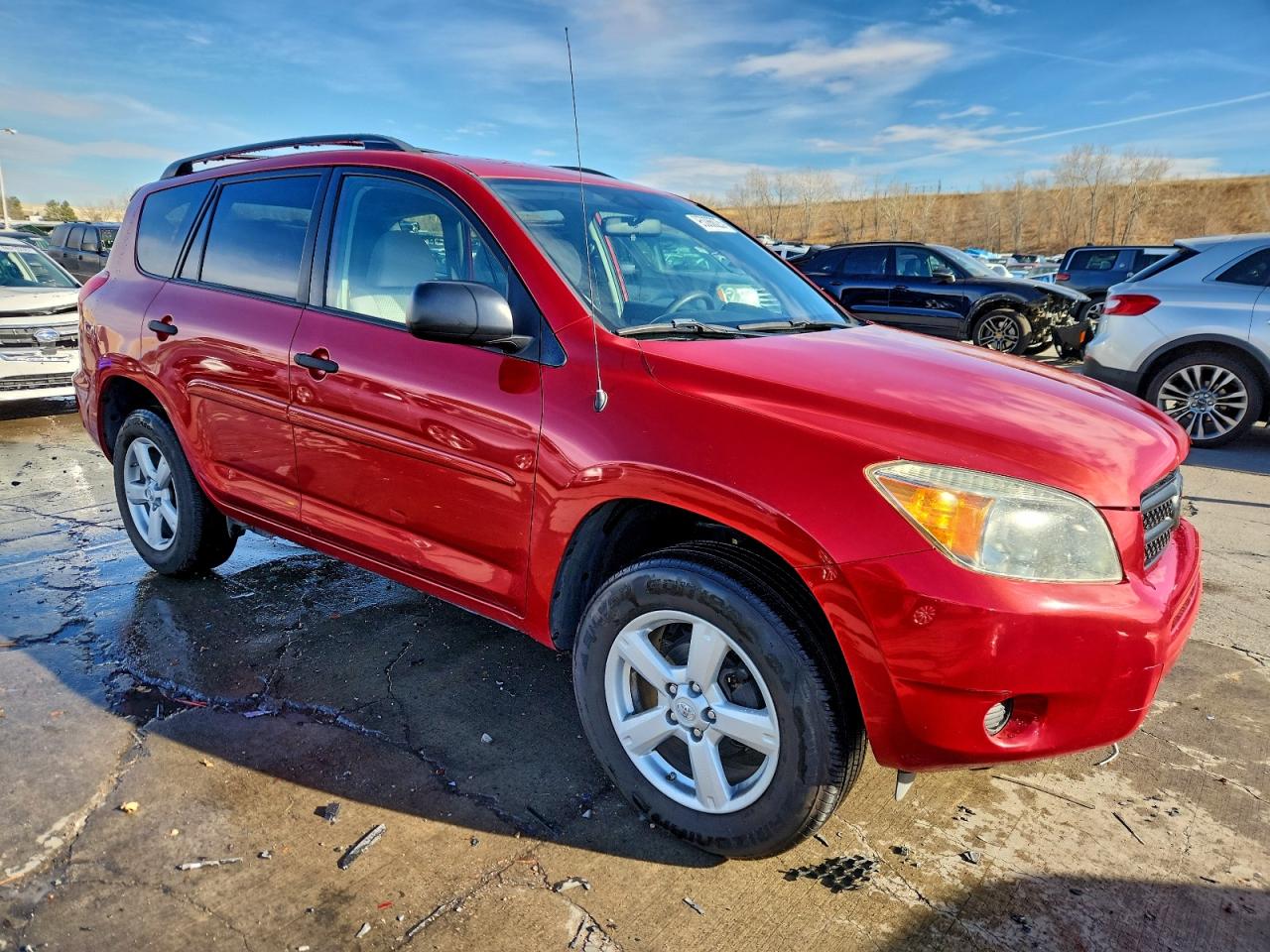 Toyota RAV4 Image 4