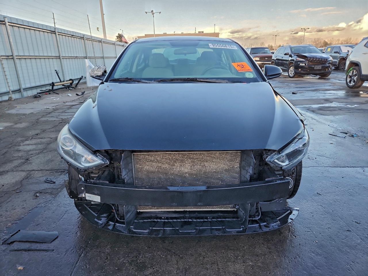 Hyundai ELANTRA Se Image 11