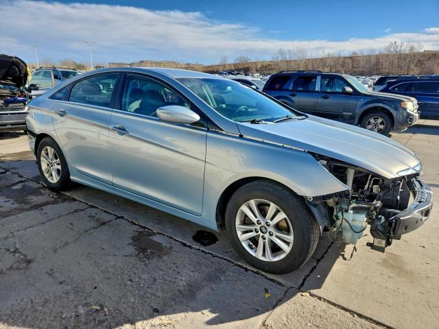 Hyundai SONATA Gls Image 9