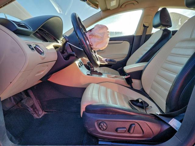 Volkswagen CC Sport Image 3