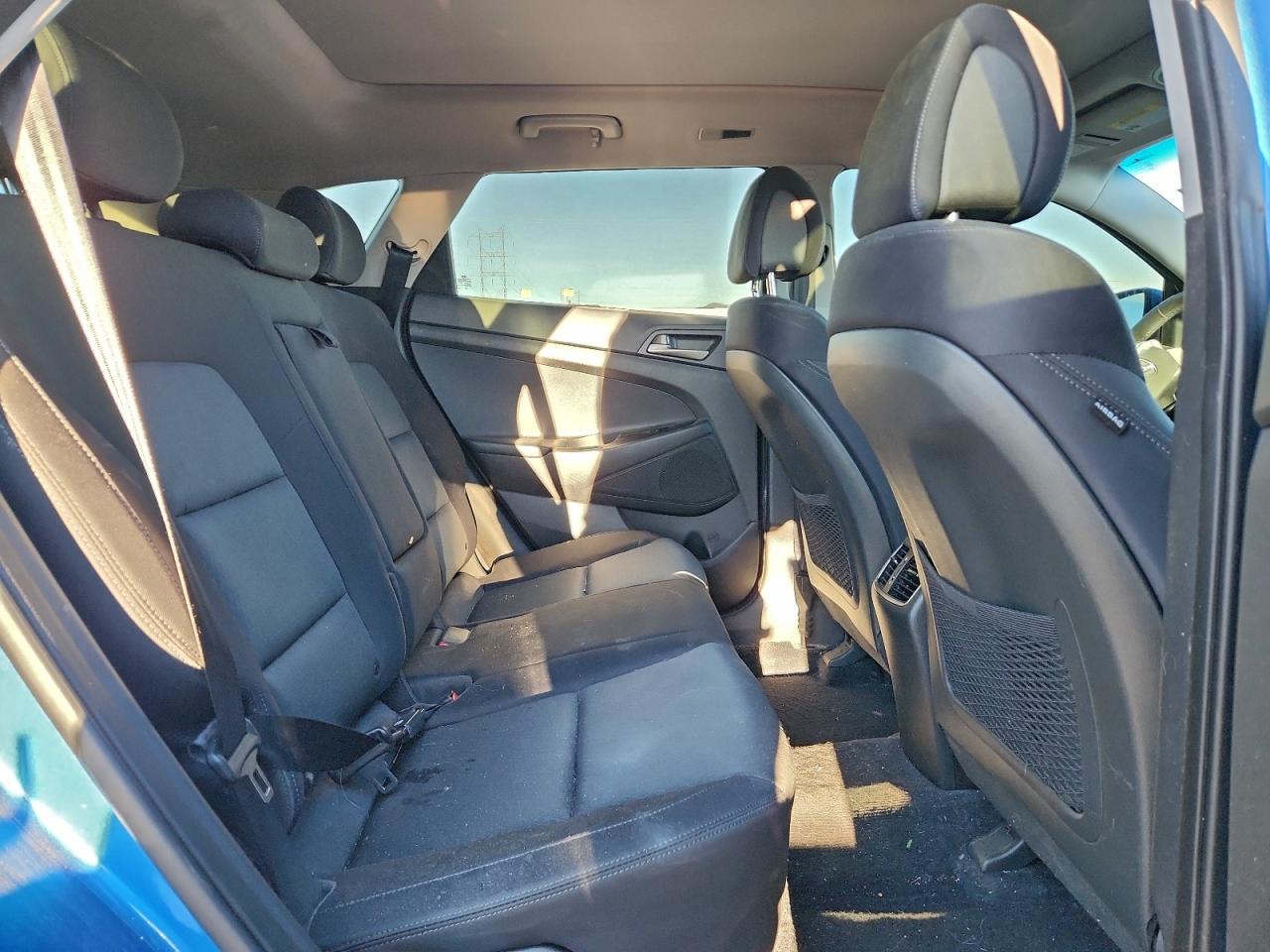 Hyundai TUCSON Value Image 2