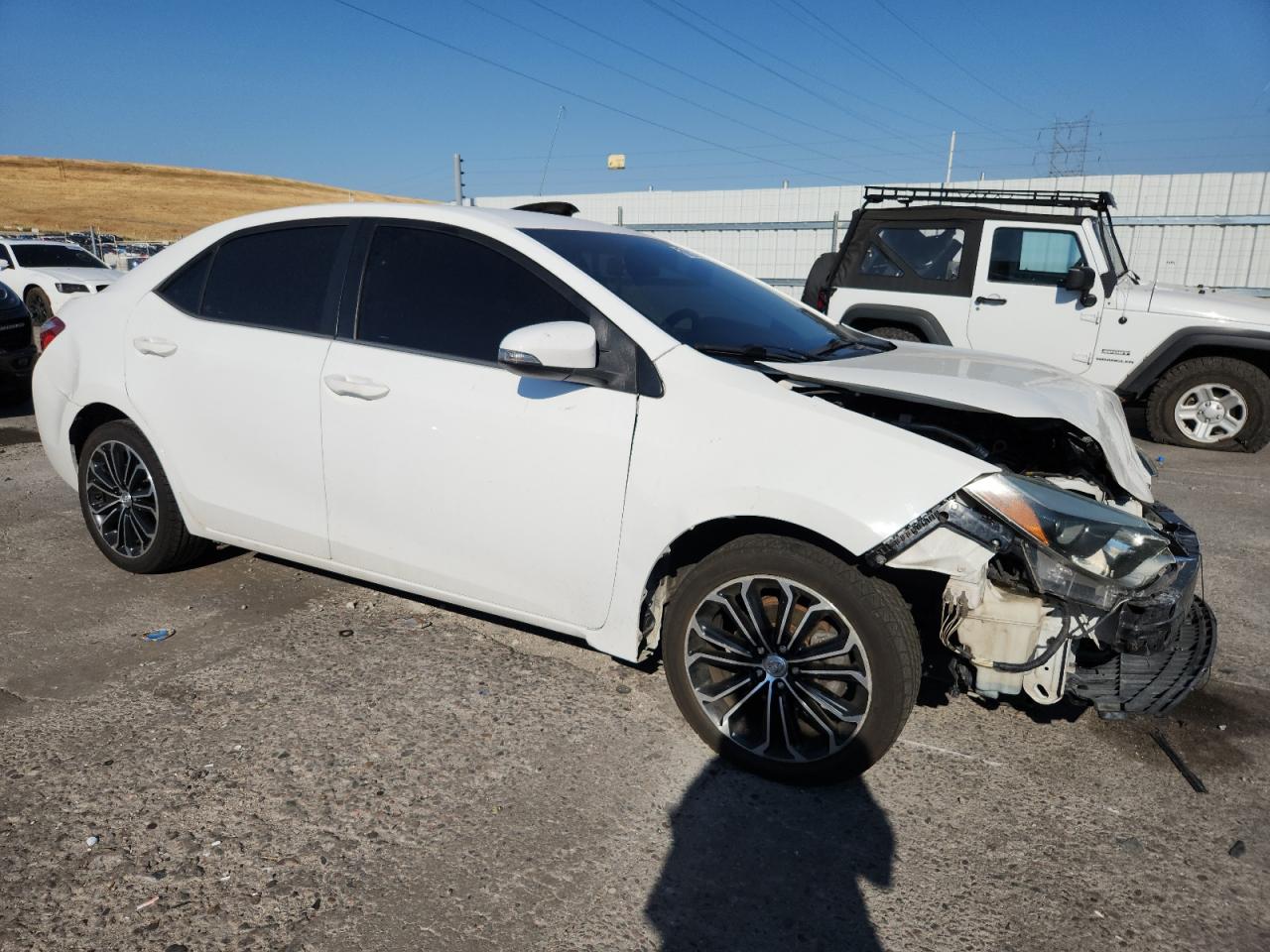 Toyota Corolla L Image 4