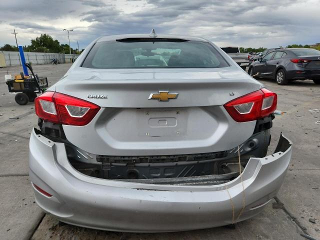 Chevrolet Cruze Lt Image 4